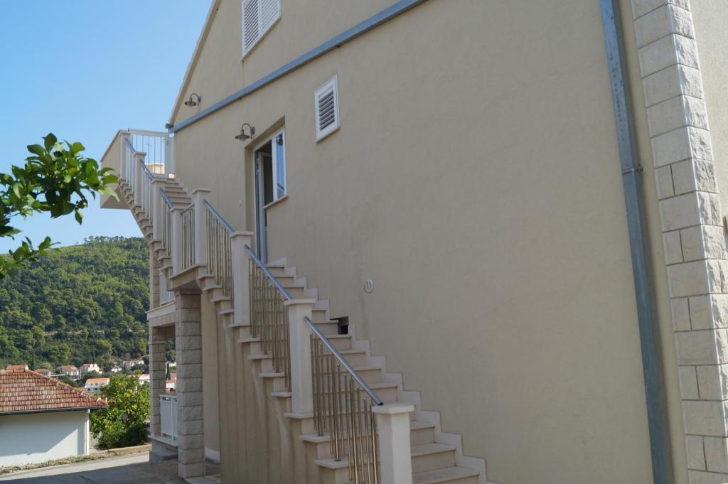 Apartments Morgen Brna Esterno foto